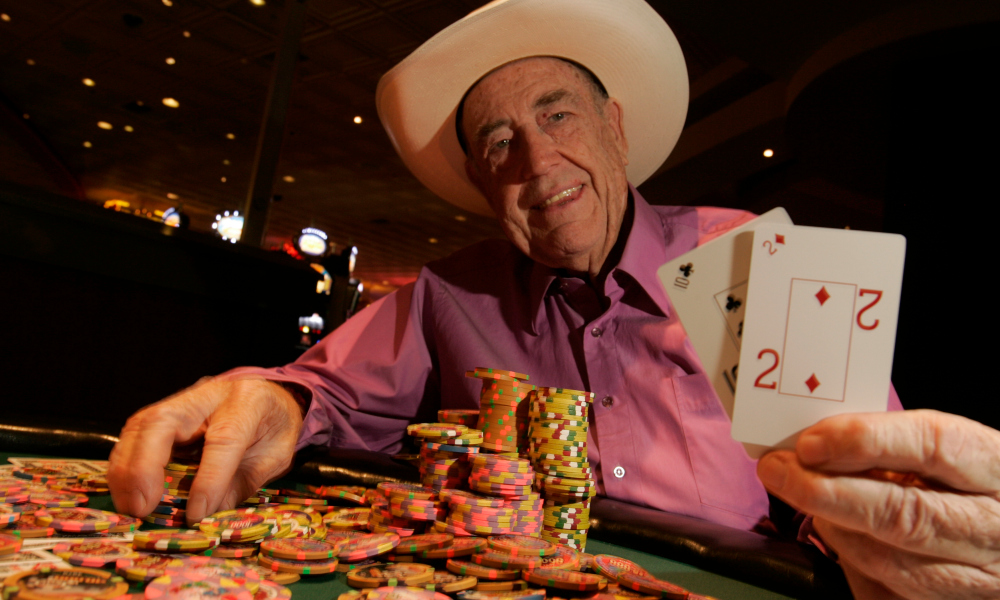 Retiring poker legend Doyle Brunson get standing O at WSOP table